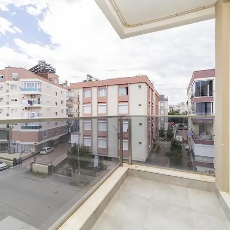 Apartment Bright Flat W Balcony 15 Min To Konyaalti